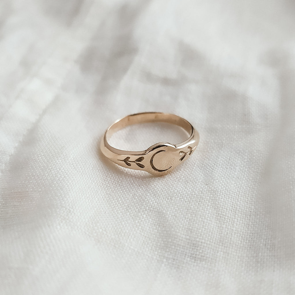 Folk Art ring with crescent moon - Folklorika