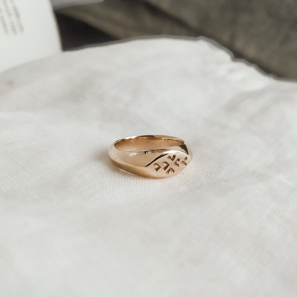 Folk Art signet ring | Gold - Folklorika