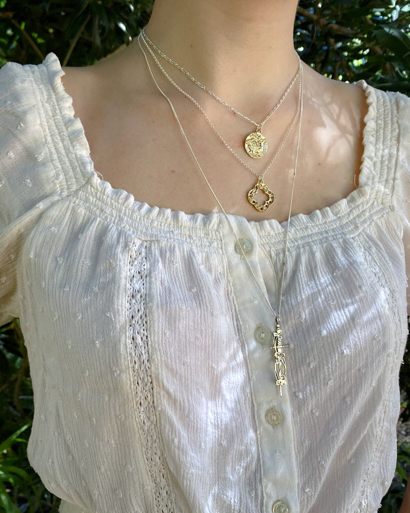 Ruins pendant | Bronze - Folklorika