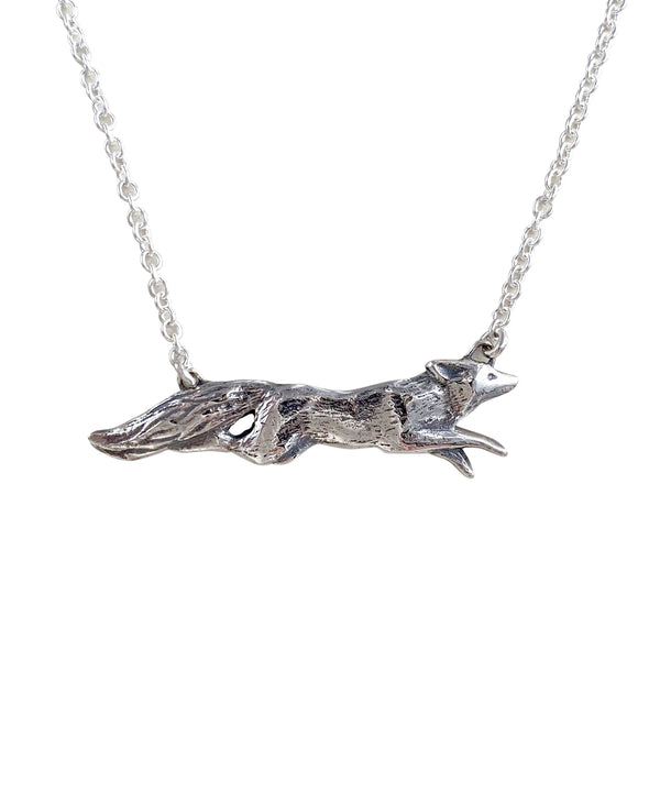 Running Wolf pendant | Silver - Folklorika