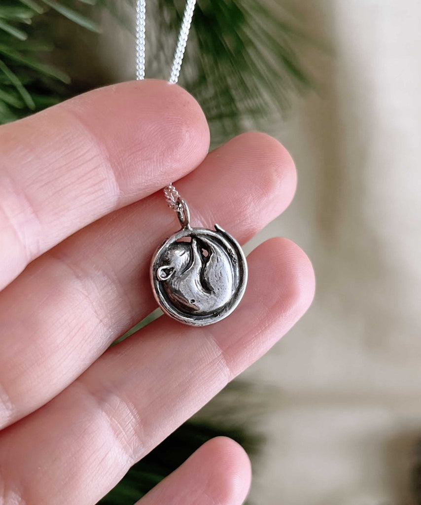 Sleeping Mouse pendant | Silver - Folklorika